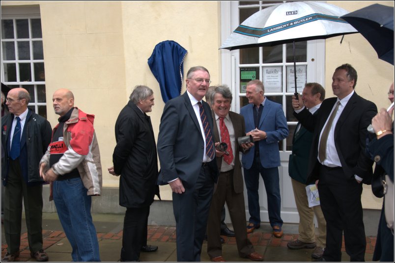 Personnel gathering for the unveiling Personnel gathering for the unveiling