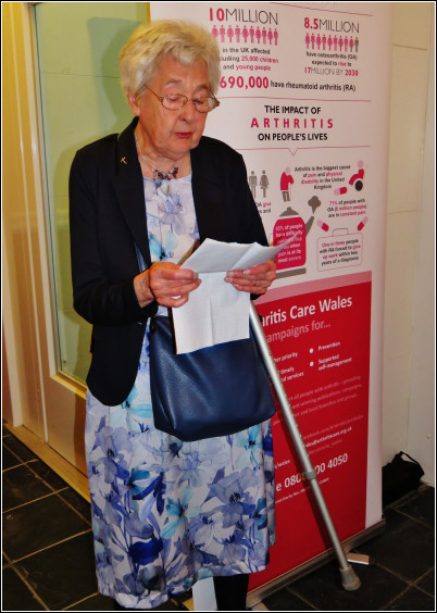 Helen Barbour addresses the guests Helen Barbour addresses the guests